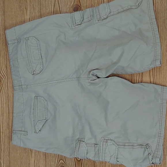 Mens Khaki Cargo Shorts size 36 - Picture 5 of 5